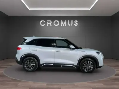 Nuova BYD Atto 2 Boost 212 CV (155 kW) 2026 Skiing white SUV