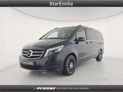 Usata Mercedes V250 190 CV (139 kW) 2019 Blu/azzurro Monovolume