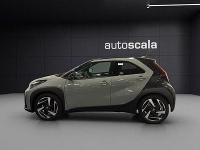 Nuova Toyota Aygo X Premium 92 CV (67 kW) 2026 SUV