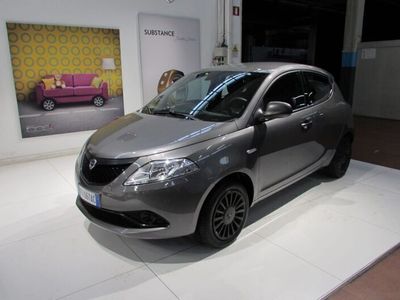 usata Lancia Ypsilon 1.2 69 CV 1.2 69 CV 5 porte S&S Elefantino Blu