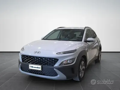 Usata Hyundai Kona 105 CV (77 kW) 2022 Grigio SUV