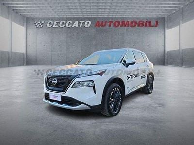 Usata Nissan X-Trail Tekna 213 CV (156 kW) 2025 Bianco SUV