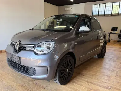 Usata Renault Twingo Urban Night 65 CV (47 kW) 2023 Grigio Utilitaria