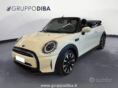 Usata Mini Cooper Cabriolet Classic 136 CV (100 kW) 2022 Bianco Cabrio
