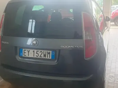 Usata Skoda Roomster 90 CV (66 kW) 2015 Monovolume