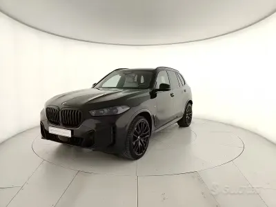 Usata BMW X5 M Sport 490 CV (360 kW) 2024 Nero SUV