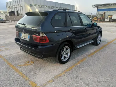Usata BMW X5 218 CV (160 kW) 2004 Blu/azzurro SUV