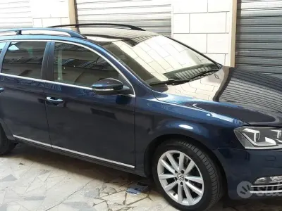 Usata VW Passat 150 CV (110 kW) 2014 Blu Station wagon