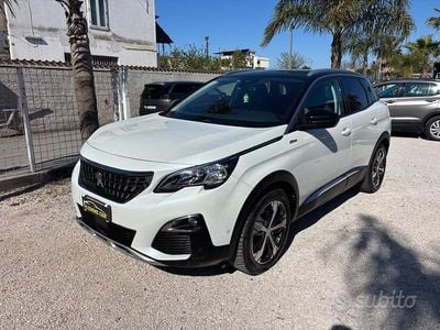 Usata Peugeot 3008 GT-line 120 CV (88 kW) 2016 Bianco SUV