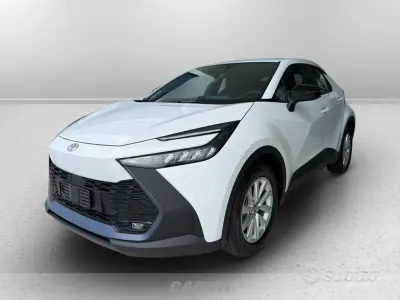Nuova Toyota C-HR Active 122 CV (89 kW) 2025 Biancoblack SUV