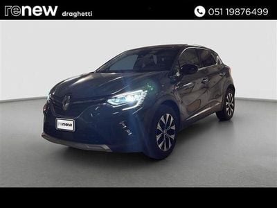 Grigio scuro Usata 2023 Renault Captur Intens SUV | 18.500 € (Buon prezzo)