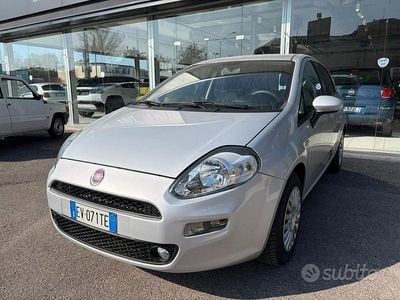 Usata Fiat Punto Street 69 CV (50 kW) 2014 Grigio Utilitaria