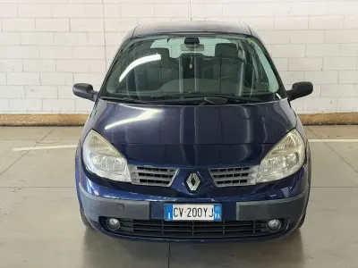 Usata Renault Scénic II 98 CV (72 kW) 2005 Other Monovolume