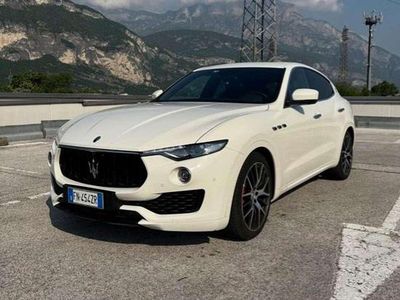 Usata Maserati Levante 275 CV (202 kW) 2018 Bianco SUV