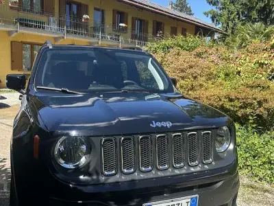 Usata Jeep Renegade Longitude 140 CV (102 kW) 2018 SUV