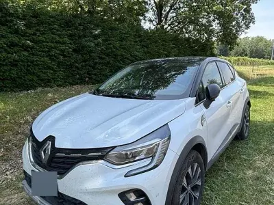 Usata Renault Captur Techno 101 CV (74 kW) 2023 Bianco SUV