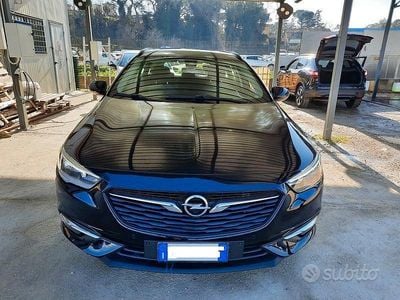 Usata Opel Insignia Business 136 CV (100 kW) 2018 Blu/azzurro Station wagon