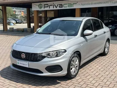 Usata Fiat Tipo Easy 95 CV (69 kW) 2017 Grigio Berlina
