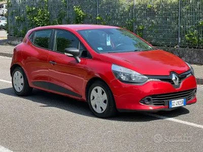 Usata Renault Clio IV Life 75 CV (55 kW) 2016 Bianco Berlina