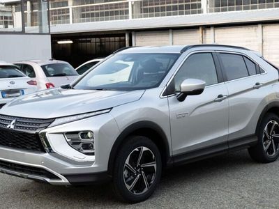 usata Mitsubishi Eclipse Cross 2.4 MIVEC 4WD PHEV Inst