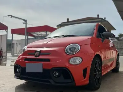 Usata Abarth 695 Competizione 180 CV (132 kW) 2024 Utilitaria