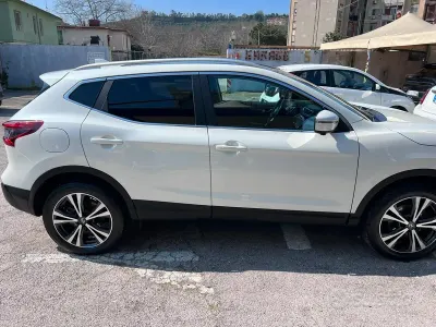 Usata Nissan Qashqai 116 CV (85 kW) 2018 Bianco SUV