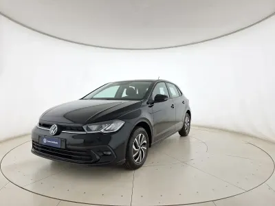 Usata VW Polo Life 95 CV (69 kW) 2025 Deep black perlato Utilitaria