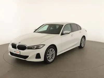 Usata BMW 320 190 CV (139 kW) 2023 Bianco Berlina