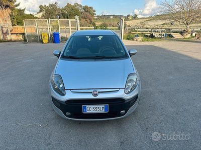 Usata Fiat Grande Punto 95 CV (69 kW) 2009 Grigio Utilitaria