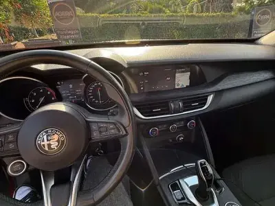 Usata Alfa Romeo Stelvio 160 CV (117 kW) 2021 Rosso SUV