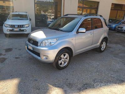 Argento Usata 2011 Daihatsu Terios SUV | 8500 € (Buon prezzo)