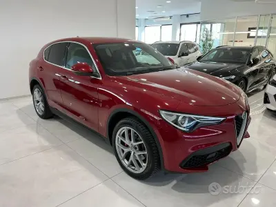 Usata Alfa Romeo Stelvio 280 CV (205 kW) 2017 Rosso SUV