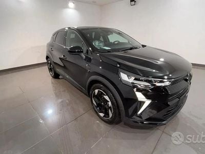 Nuova Renault Captur Techno 100 CV (73 kW) 2025 Nero SUV