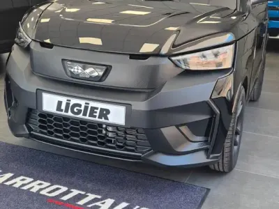 Nuova Ligier JS50 2026 Nero Utilitaria
