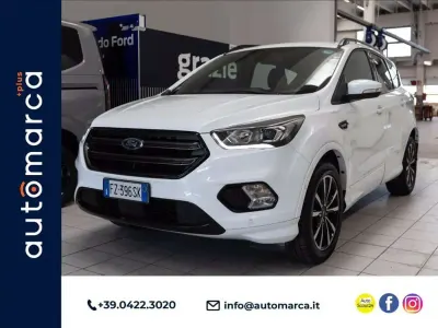 Usata Ford Kuga ST-Line 120 CV (88 kW) 2019 Bianco SUV