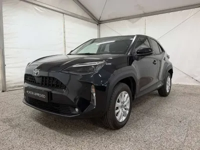 Usata Toyota Yaris Cross Business Edition 92 CV (67 kW) 2023 Nero SUV
