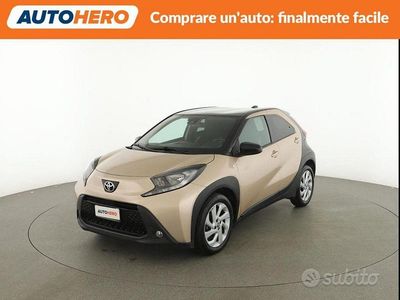 Begagnad Toyota Aygo X Trend 72 HK (52 kW) 2022 Beige SUV