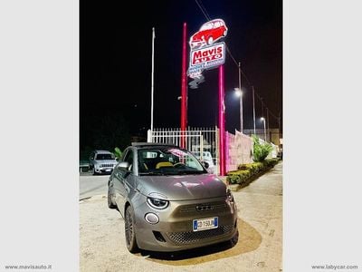 Second-hand Fiat 500e La Prima 86 kW (118 CP) 2021 Gri Cabrio