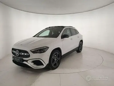 Begagnad Mercedes GLA250 AMG line 217 HK (159 kW) 2023 Vit SUV