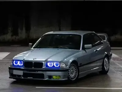 Usata BMW 320 Efficient Dynamics 150 CV (110 kW) 1996 Grigio Coupé