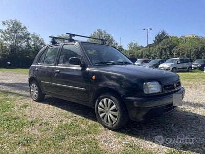 Usata Nissan Micra 1998 Nero Utilitaria