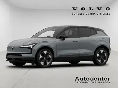 Nuova Volvo EX30 Plus 200 kW (272 CV) 2026 SUV