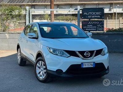 Usata Nissan Qashqai N-Vision 110 CV (80 kW) 2017 Bianco SUV
