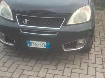 Usata DR DR5 126 CV (92 kW) 2011 Nero SUV