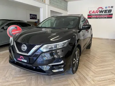 Begagnad Nissan Qashqai 360º 110 HK (80 kW) 2018 Svart SUV