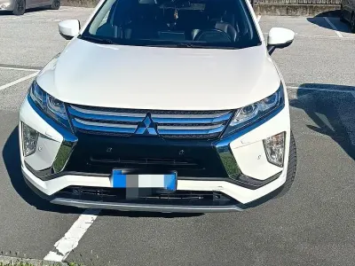 Usata Mitsubishi Eclipse 148 CV (108 kW) 2019 Bianco Station wagon