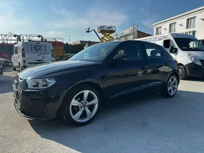 Usata Audi A1 Admired 95 CV (69 kW) 2022 Blu SUV