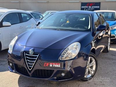 Usata Alfa Romeo Giulietta Distinctive 170 CV (125 kW) 2011 Blu Utilitaria