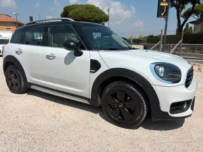 Usata Mini Cooper D Countryman 150 CV (110 kW) 2017 Bianco SUV