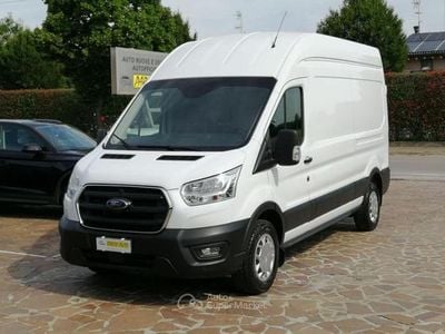 Usata Ford Transit Trend 170 CV (125 kW) 2022 Frozen white Furgone